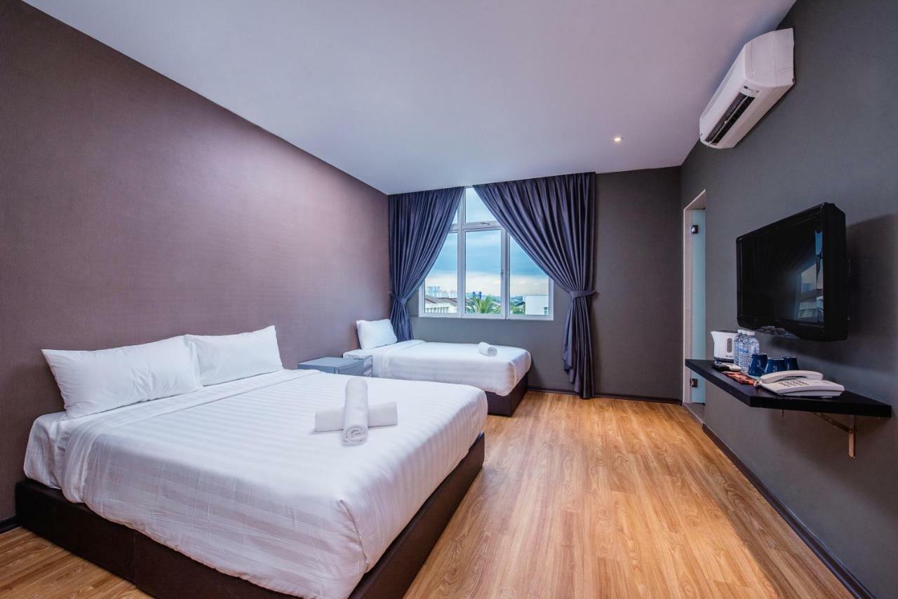 Nap Hotel Johor Bahru Exterior foto
