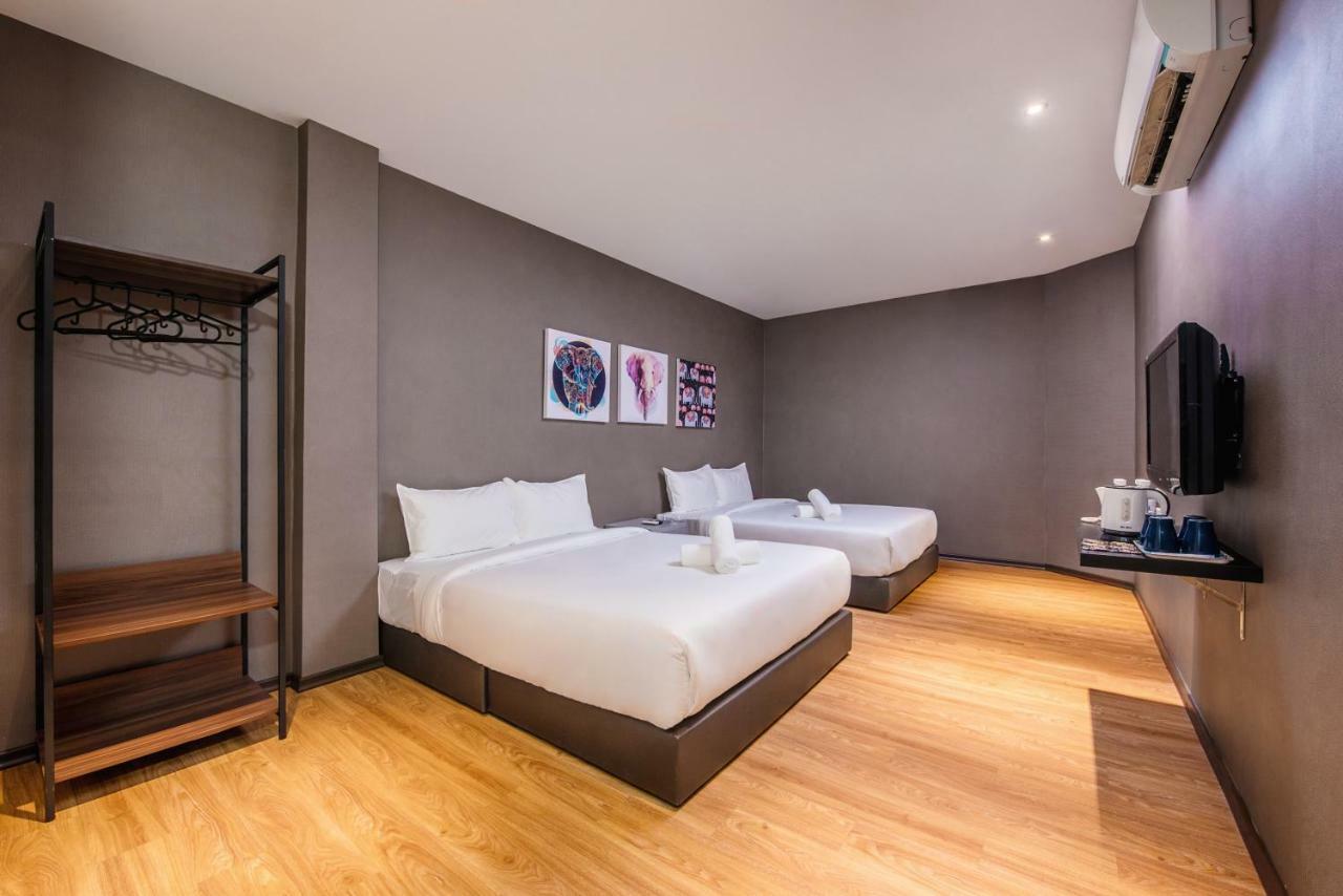 Nap Hotel Johor Bahru Exterior foto